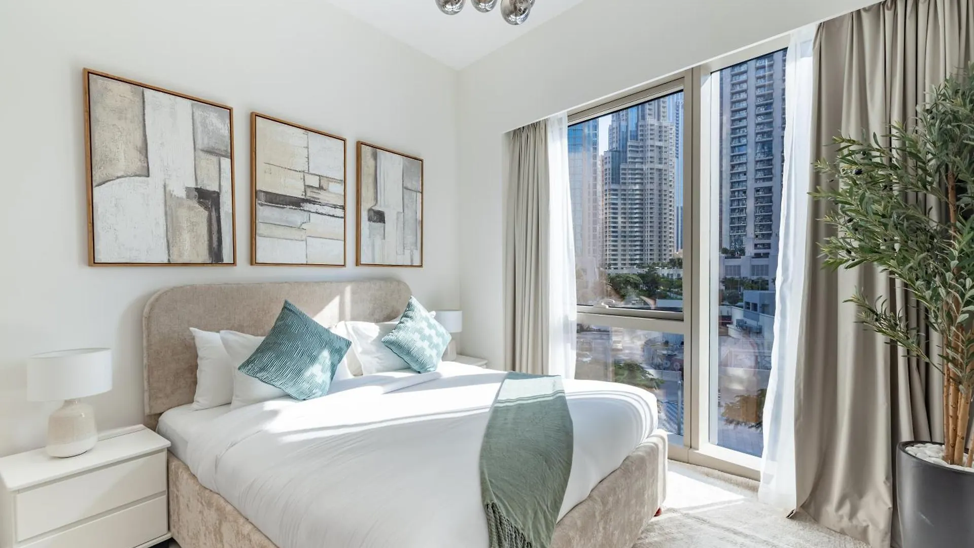 Ferienwohnung Grande Tranquil 2Br Next To Dubai Opera By Bms