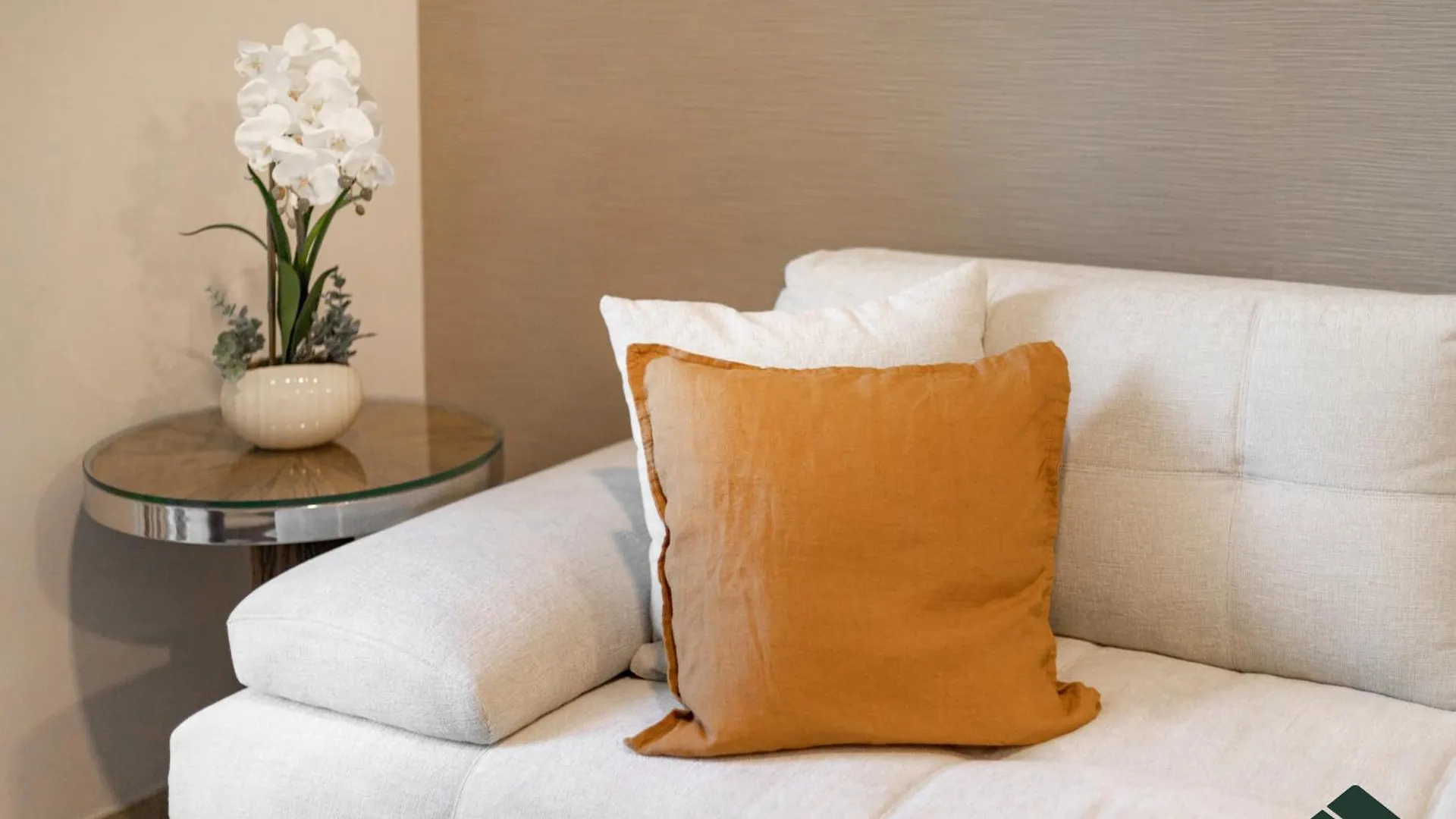 Grande Tranquil 2Br Next To Dubai Opera By Bms Apartment