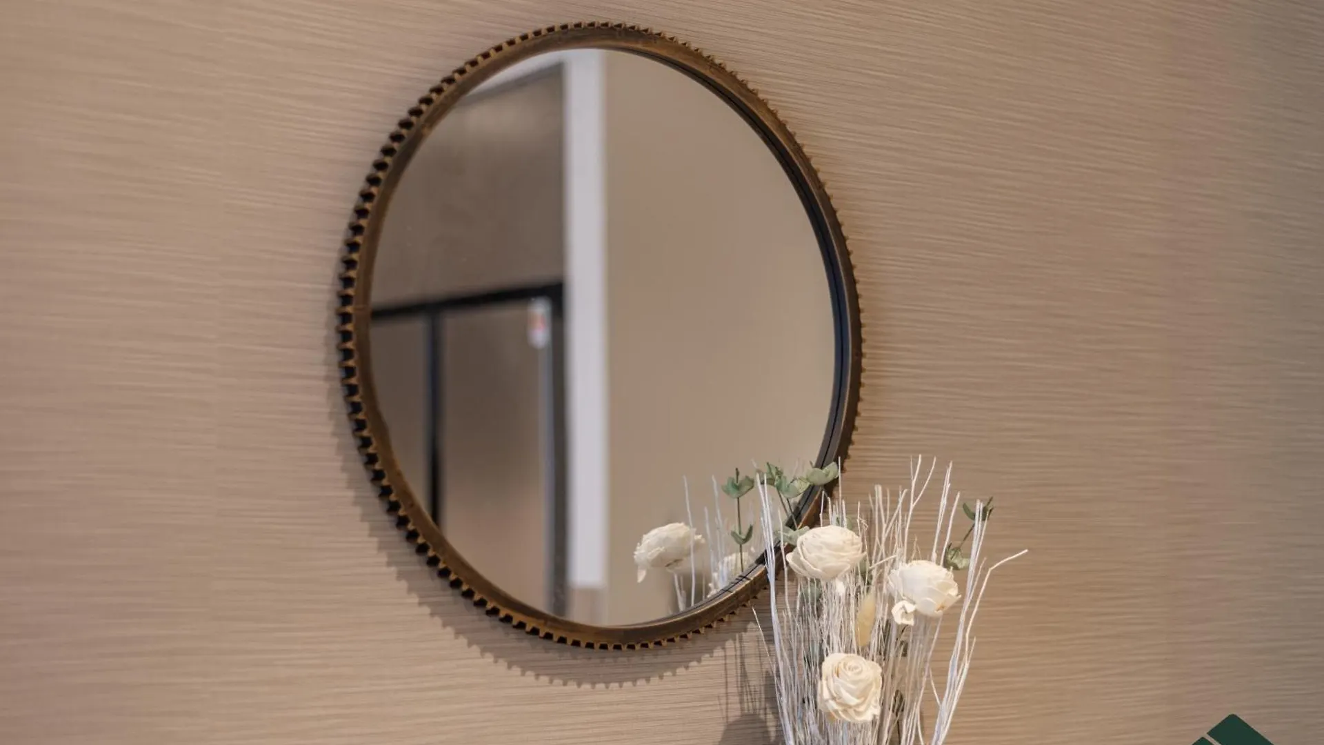 Grande Tranquil 2Br Next To Dubai Opera By Bms Apartment