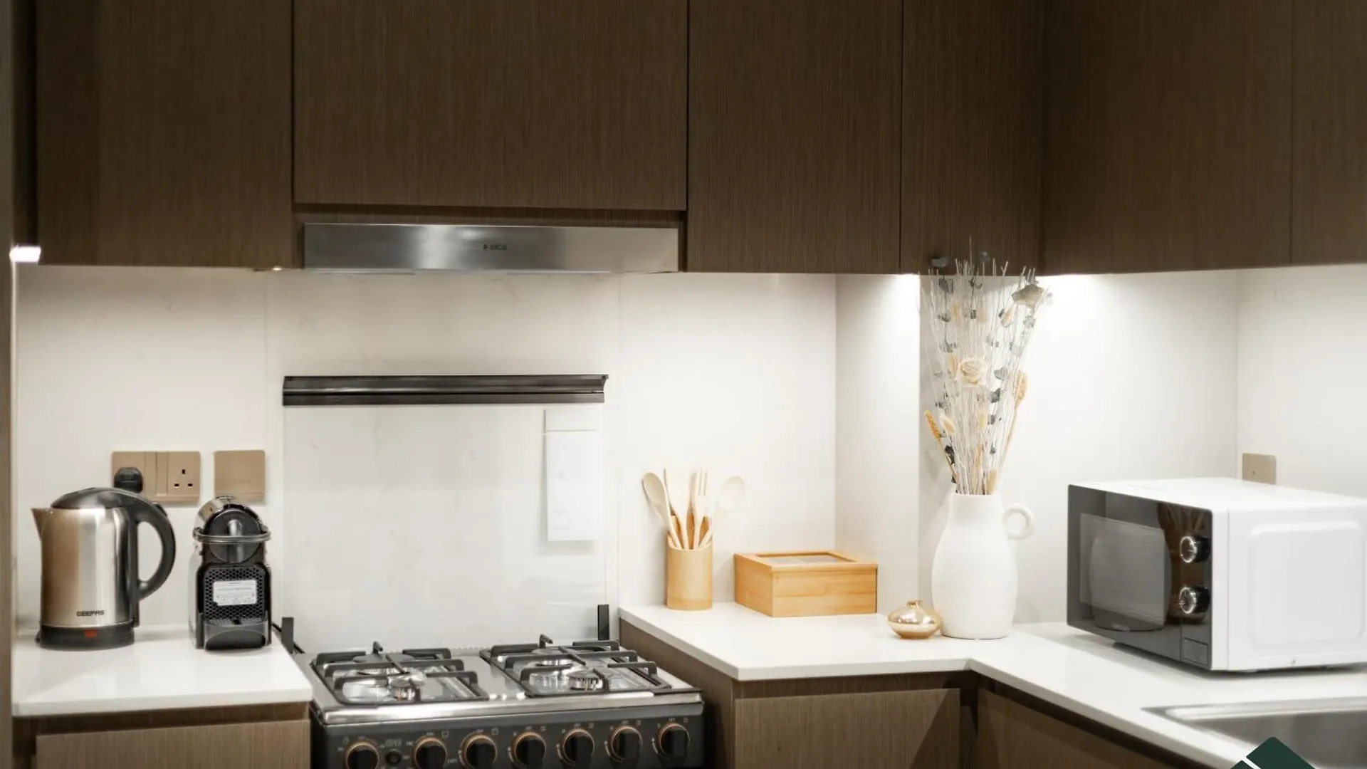 Grande Tranquil 2Br Next To Dubai Opera By Bms Apartment