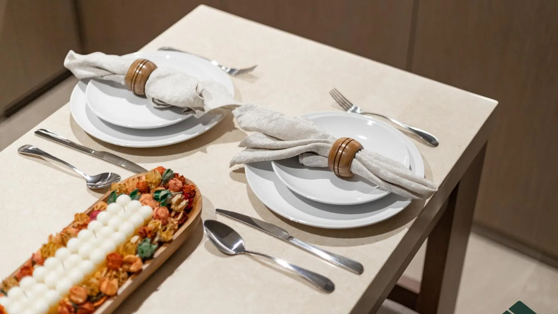 Grande Tranquil 2Br Next To Dubai Opera By Bms Apartment
