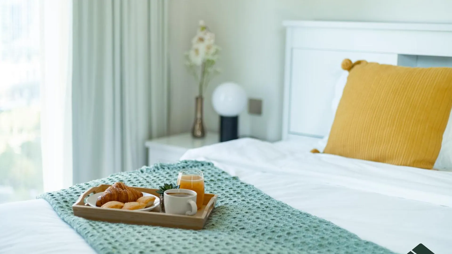 Grande Tranquil 2Br Next To Dubai Opera By Bms Apartment United Arab Emirates
