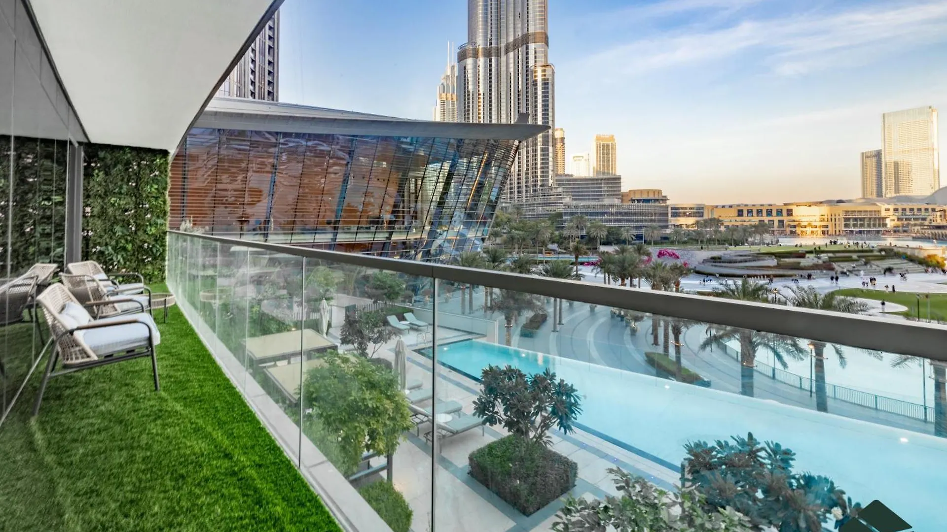 Grande Tranquil 2Br Next To Dubai Opera By Bms Apartment